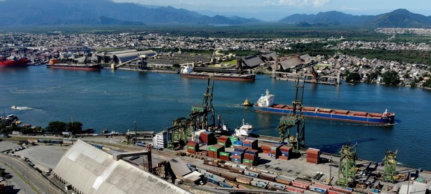 Porto de Santos se prepara para mais de dez grandes obras